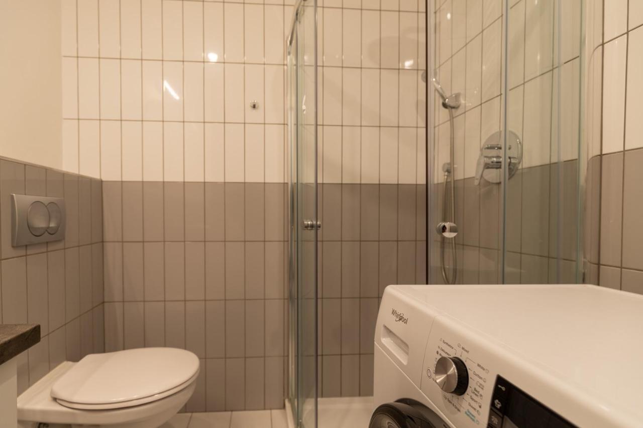 The Palm Springs Apartment Budapest Esterno foto
